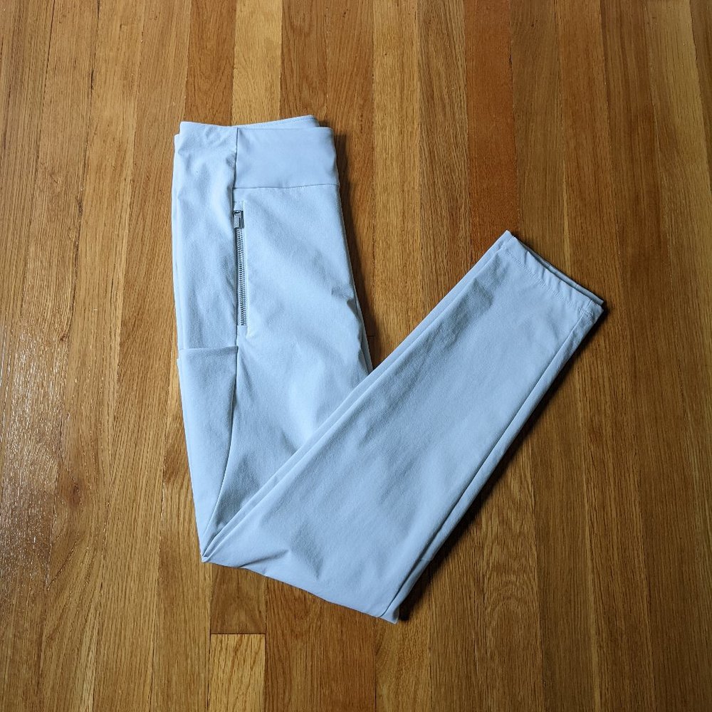 Athleta Headlands Hybrid Tights with Side Zip Pocket